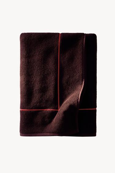 Zara PLAIN BEACH TOWEL WITH BORDER - Blackberry