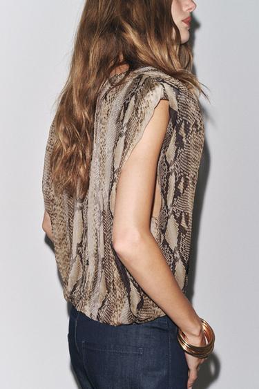 ANIMAL PRINT SHOULDER PAD BLOUSE ZW COLLECTION - Khaki by Zara - Image 5