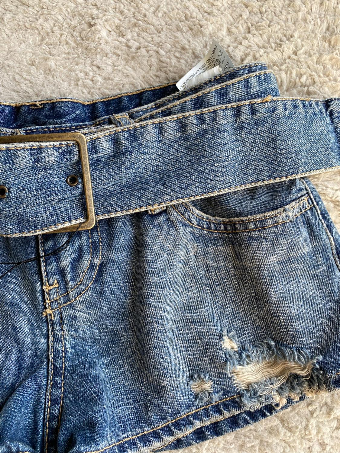 TRF DENIM SHORTS WITH BELT - Image 3