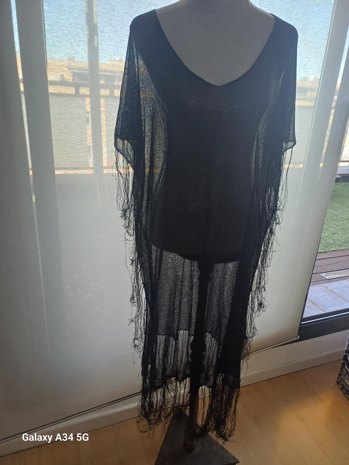 KAFTAN WITH METALLIC THREAD FRINGING - Image 2