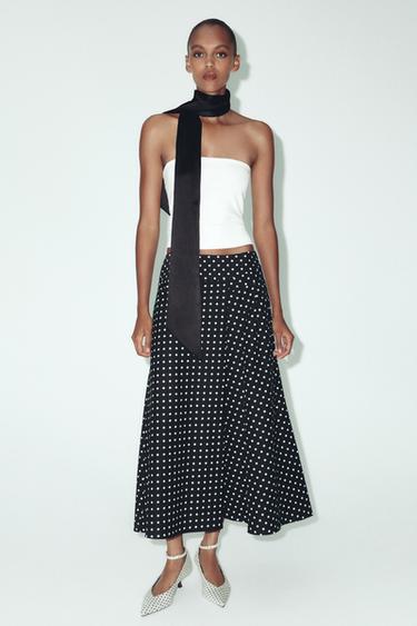 SAIA MIDI COM CAMADAS E POÁS - Preto / Branco da Zara