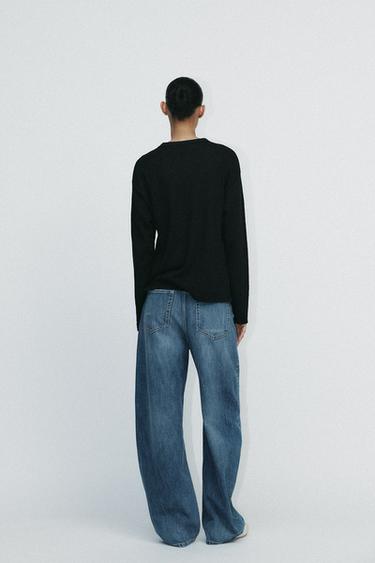 T-SHIRT RUSTIQUE FLAMÉ - Noir de Zara - Image 2