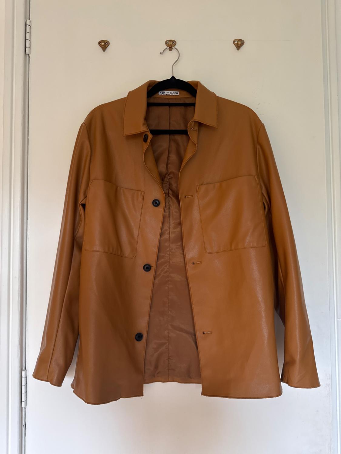 FAUX LEATHER OVERSHIRT