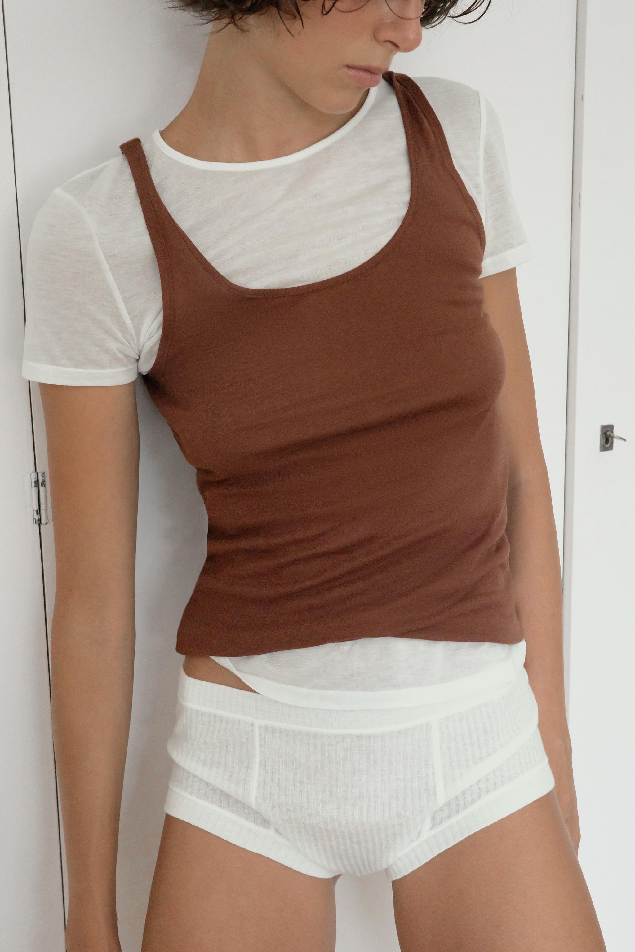 BASIC TANK TOP — Brown
