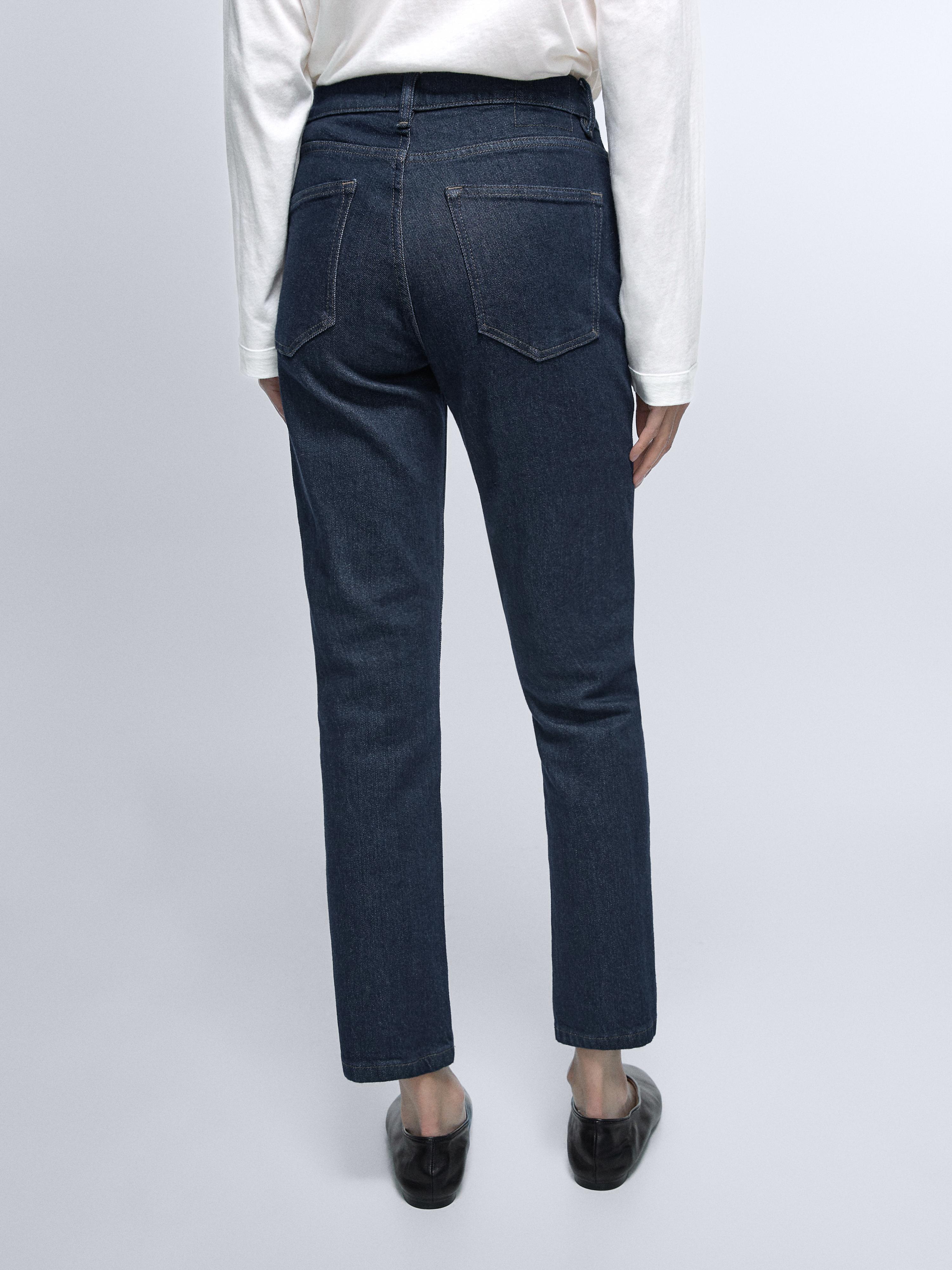 Mid-rise cropped slim fit jeans