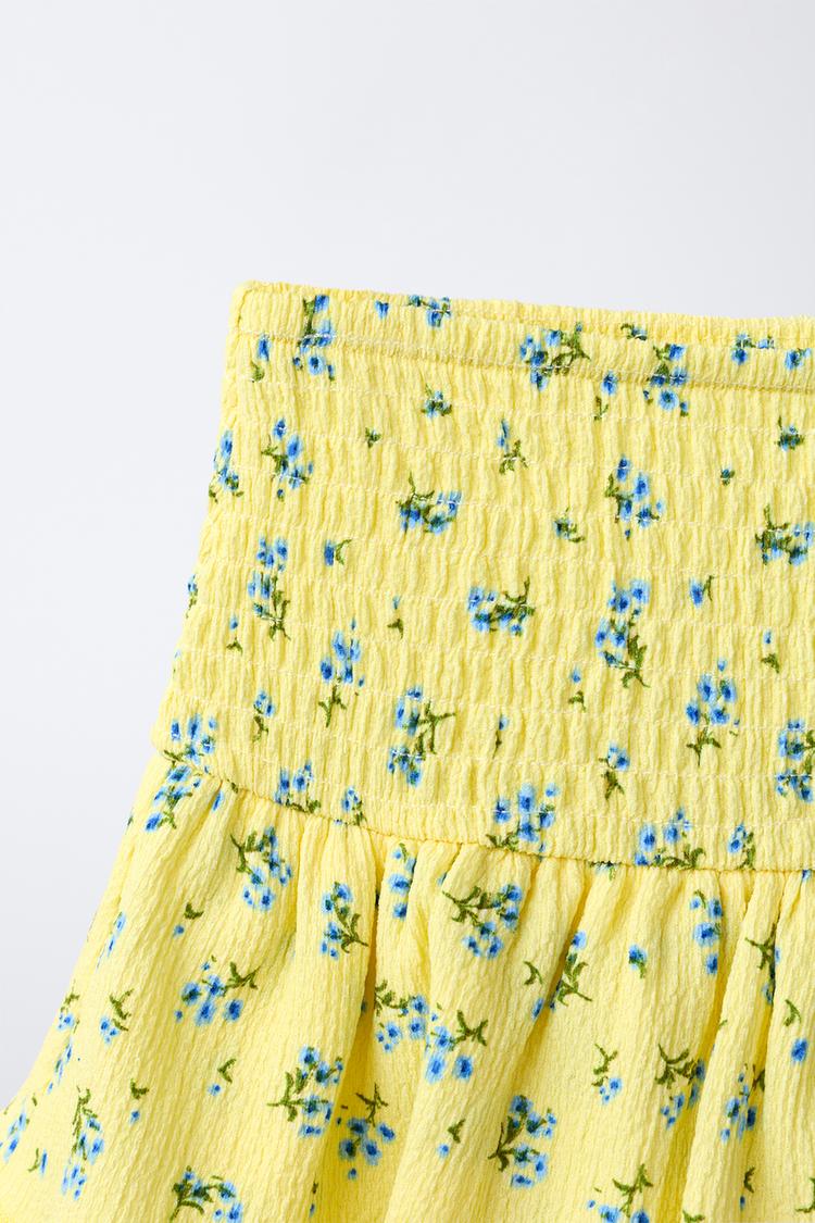 Falda short con volantes floral 3