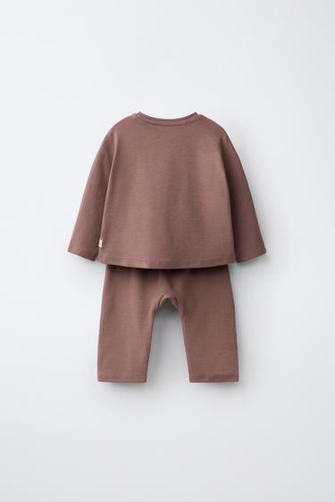 T-SHIRT AND JOGGER SET — Brown 2
