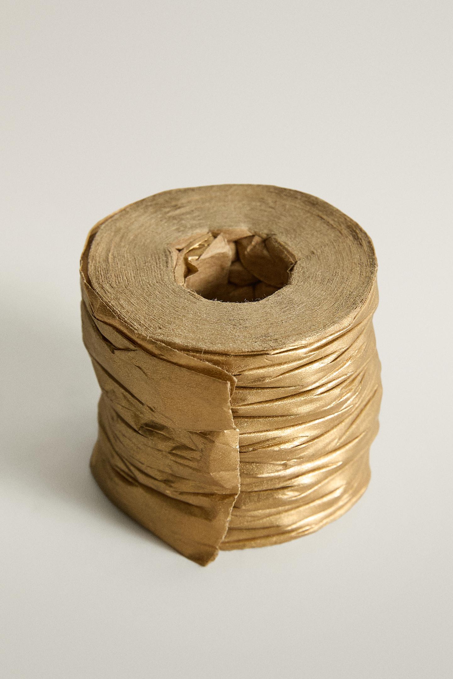 Zara Gold Metallic Paper Christmas Ribbon, цвет: Золотой — фото 1