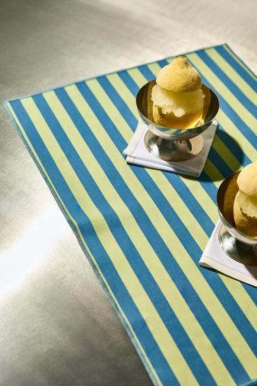 STRIPED RESIN-COATED PLACEMAT - Bluish by Zara