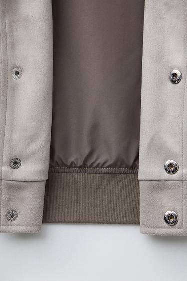 BLOUSON AVIATEUR EN MATIÈRE SYNTHÉTIQUE - Sable de Zara - Image 4