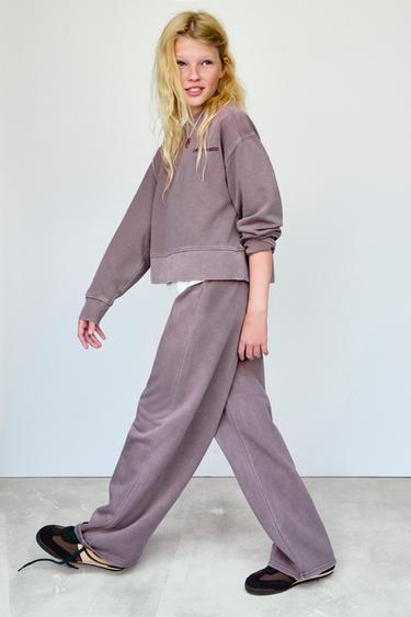 SUDADERA TEXTO EFECTO LAVADO - Ciruela de Zara