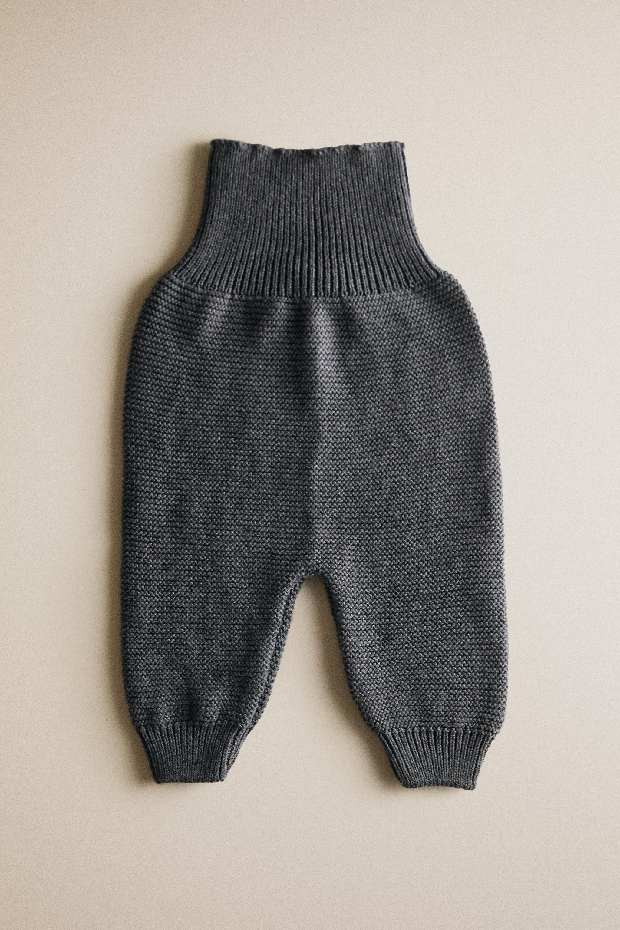PANTALON À PIEDS BÉBÉ MAILLE