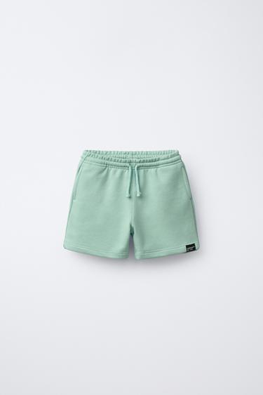 BERMUSA LISA ETIQUETA - Verde de Zara