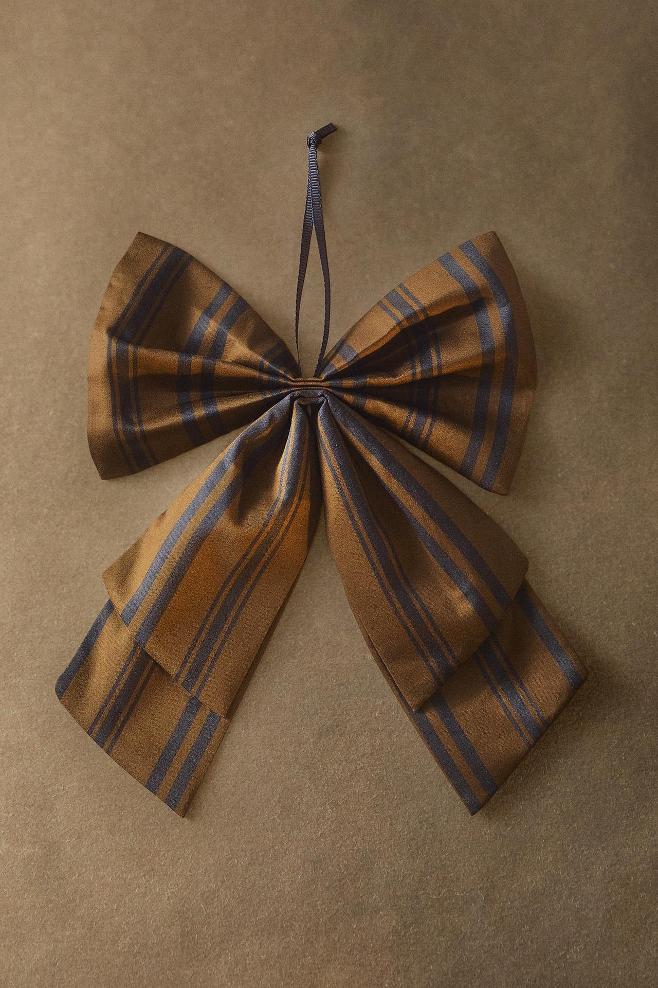 STRIPED BOW CHRISTMAS ORNAMENT — Beige