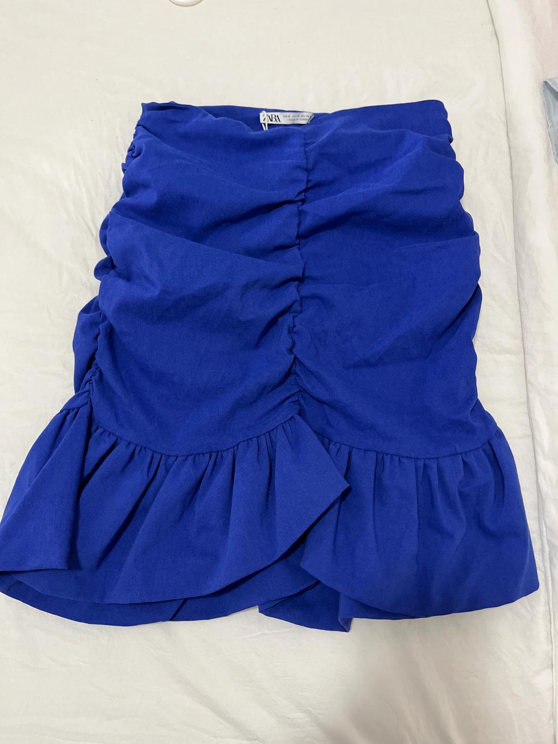 RUCHED MINI SKIRT