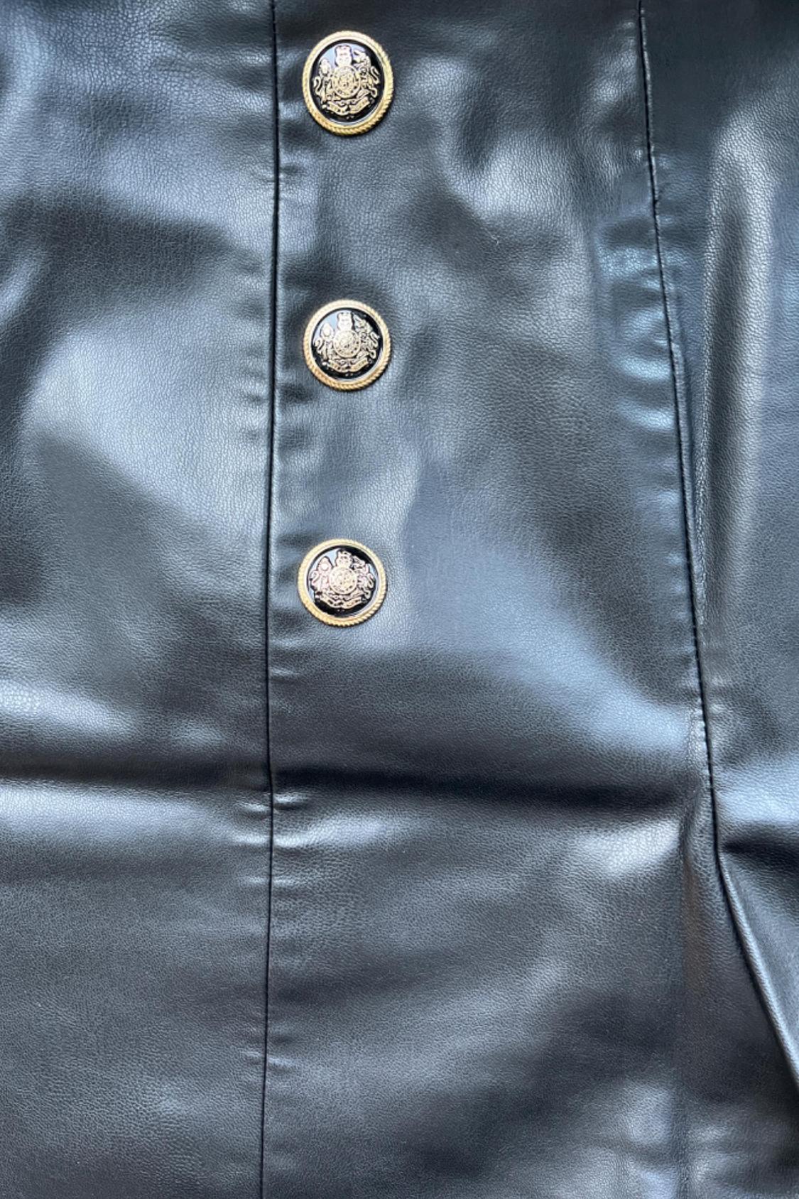 FAUX LEATHER BERMUDA SHORTS WITH BUTTONS - Image 2