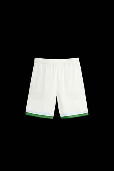 BERMUDASHORTS IN SATINOPTIK MIT PRINT - Grün von Zara - Bild 0