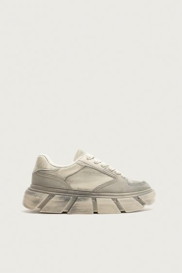 TÊNIS COM SOLADO VOLUMOSO - Cinzento da Zara