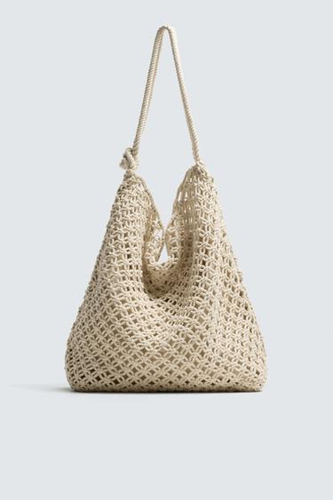 BOLSO DE HOMBRO MACRAMÉ - Marrón Arena de Zara