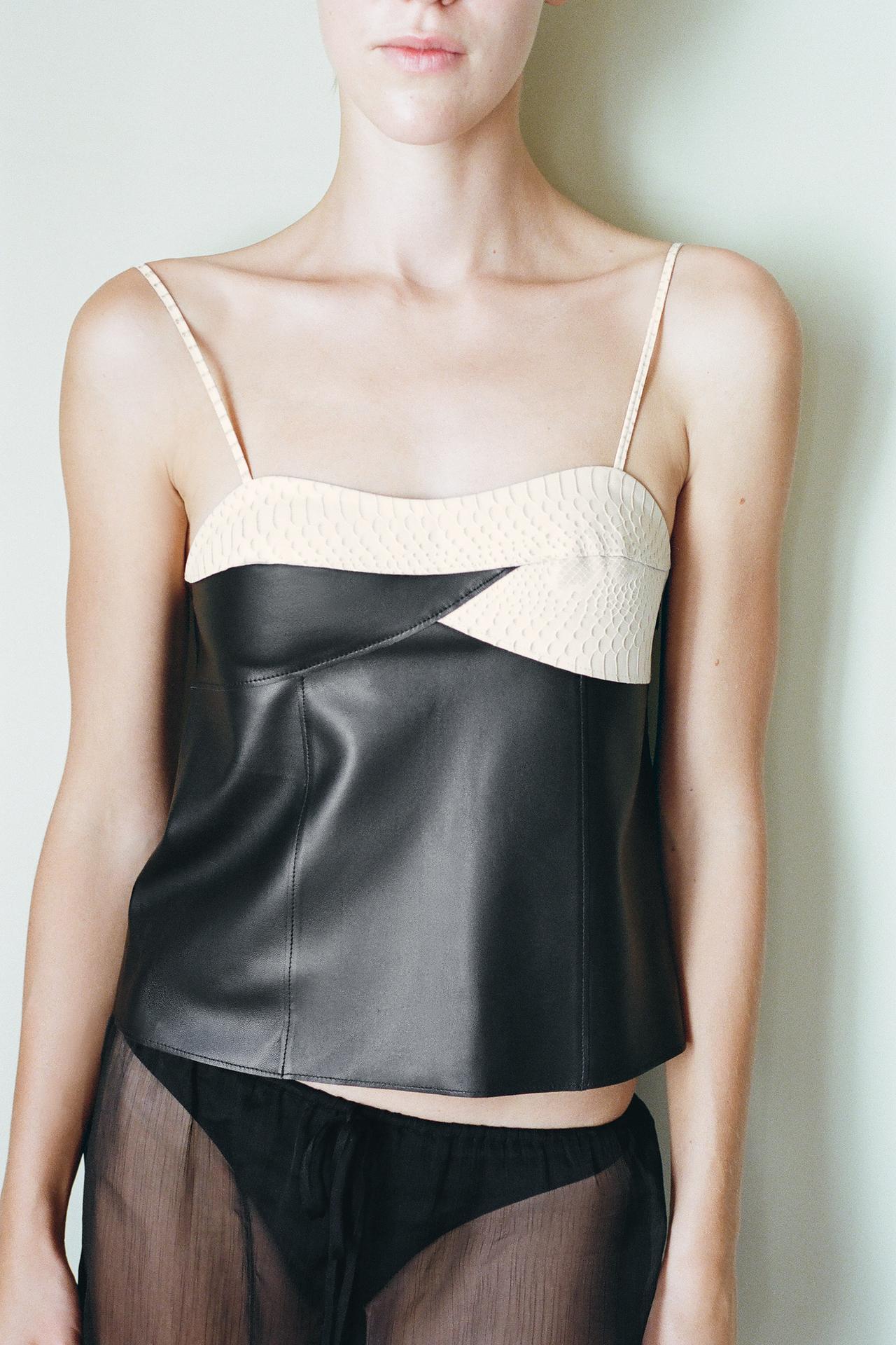 100% LEATHER MIXED-MATERIAL TOP — Black / Ecru