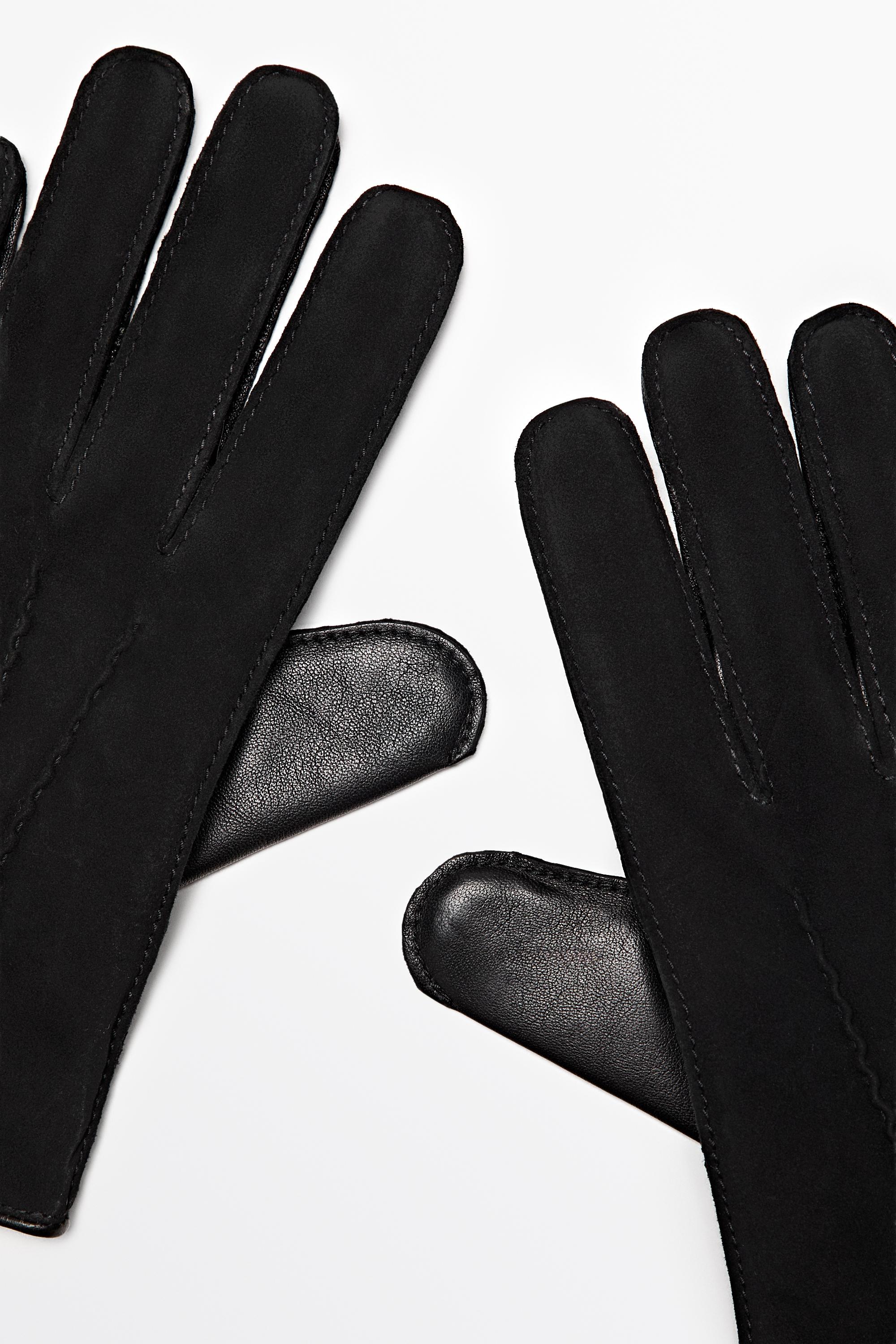 Contrast leather gloves