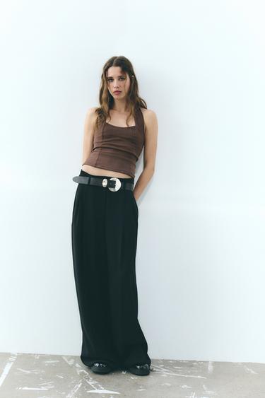TOP HALTER ELÁSTICO FRUNCES - Marrón de Zara - Imagen 0