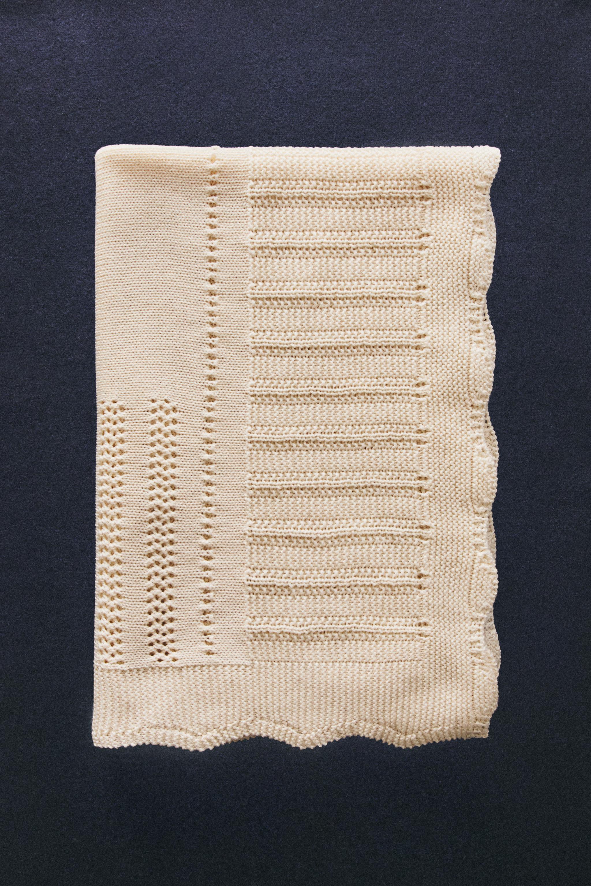 COUVERTURE BÉBÉ COTON AJOURÉ