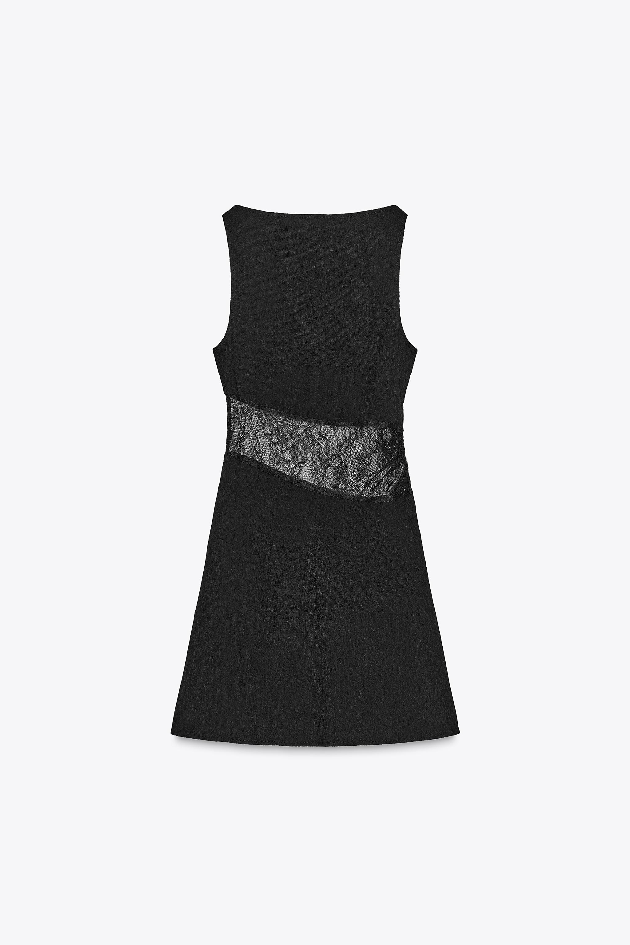 ROBE COURTE COMBINÉE EN DENTELLE