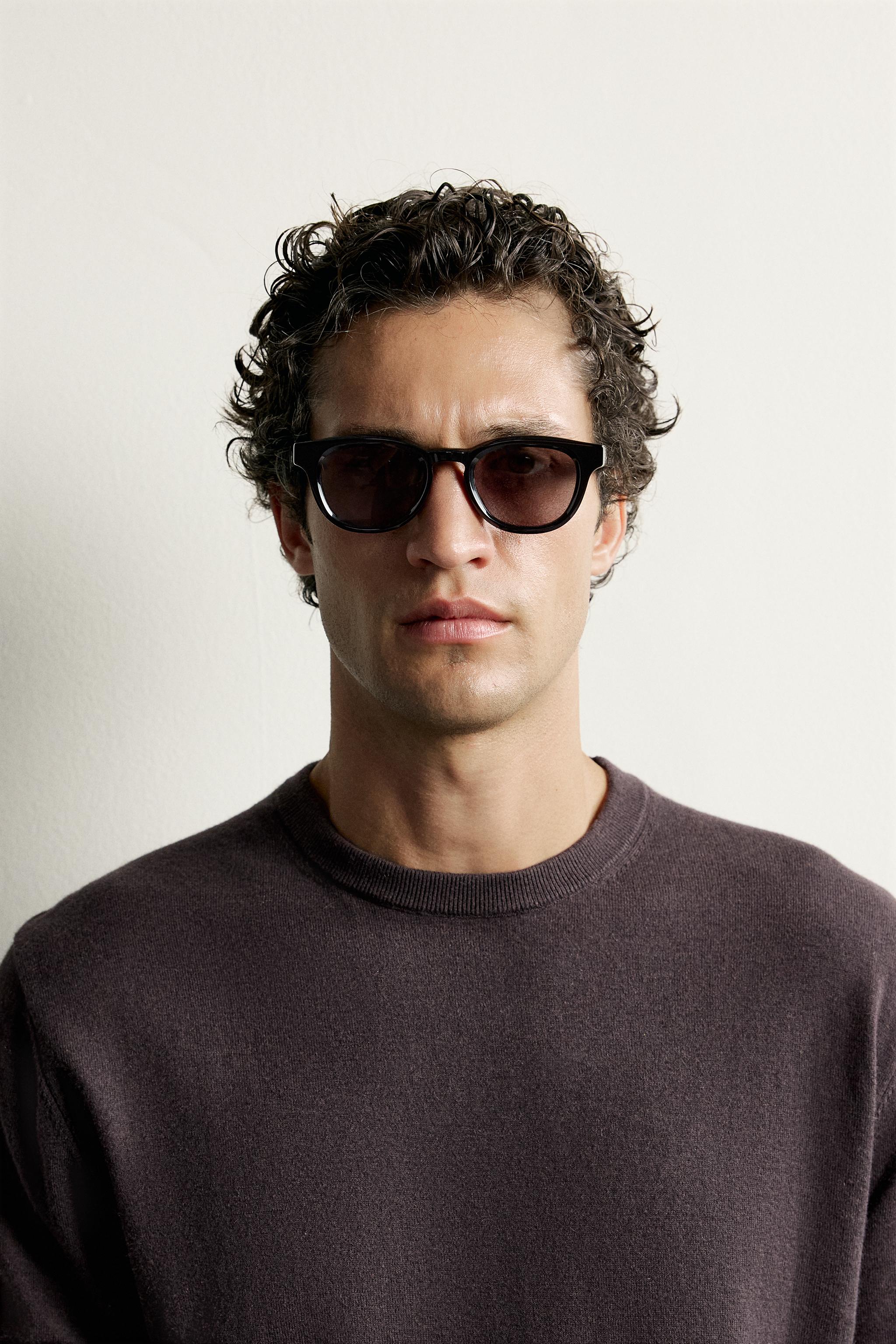 CAT-EYE SUNGLASSES