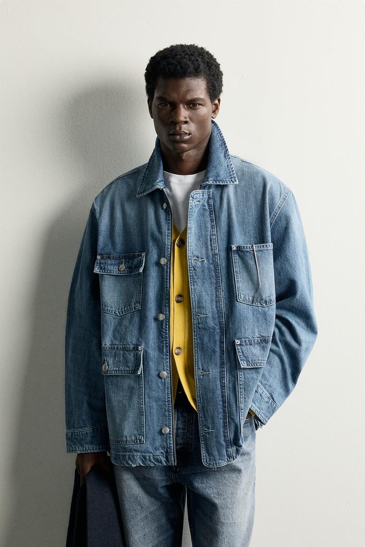 UTILITY POCKET DENIM JACKET — Mid-blue