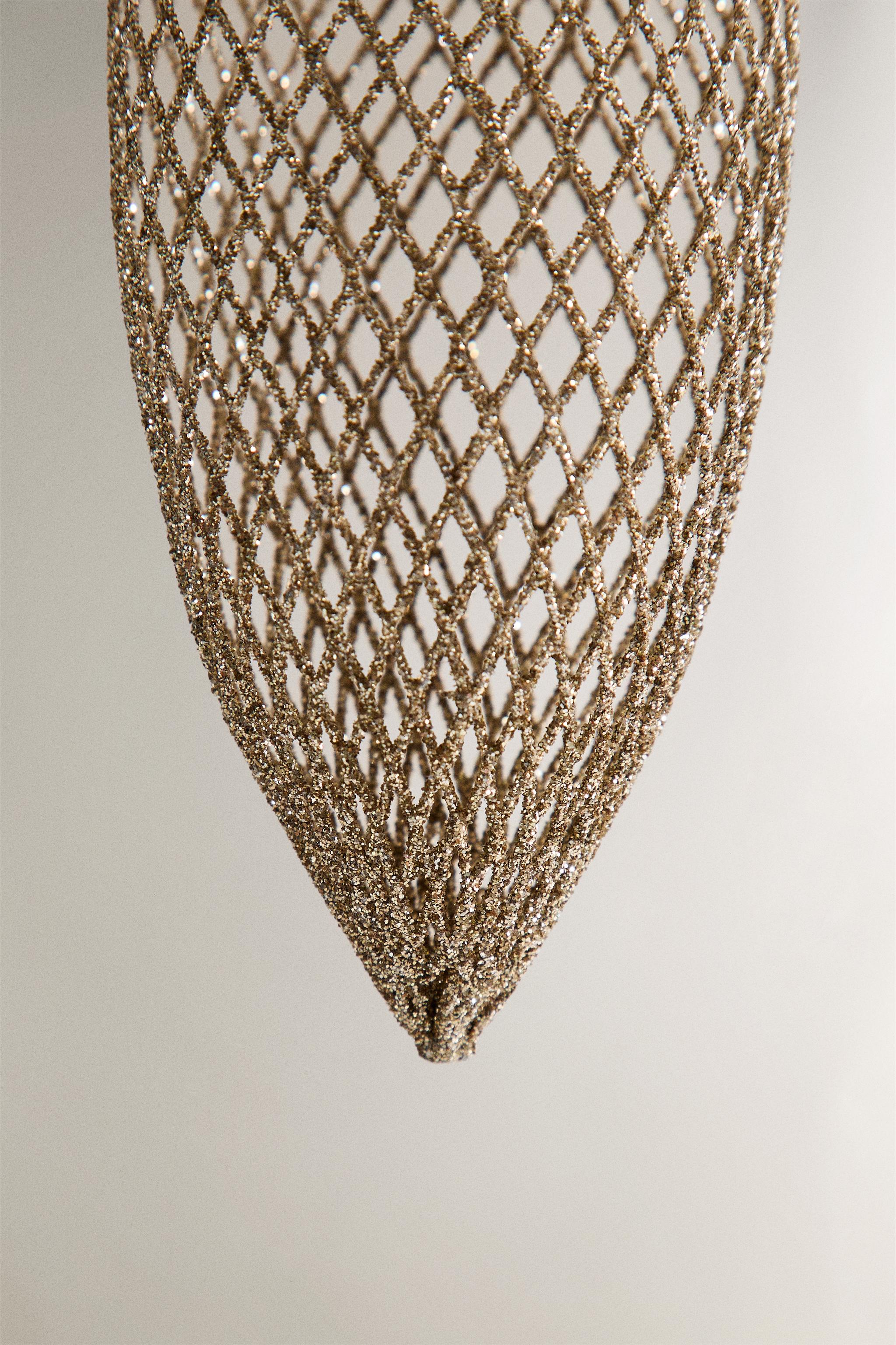 LONG MESH CHRISTMAS TREE ORNAMENT