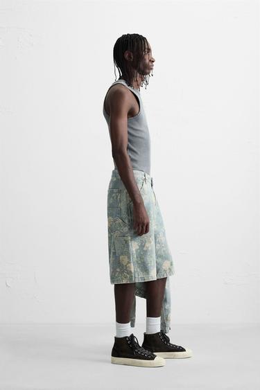 FLORAL PRINT CARPENTER POCKET BERMUDA SHORTS - Printed by Zara - Image 3