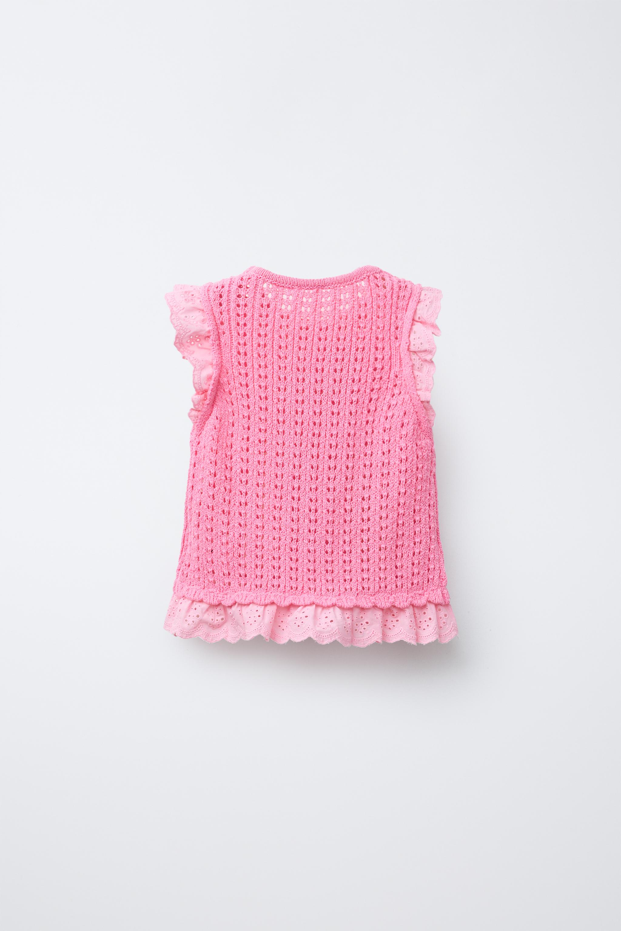 TOP EN MAILLE DENTELLE
