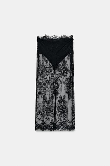 FALDA MIDI ENCAJE - Negro de Zara