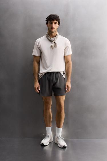 SHORTS BÁSICOS ENTRENAMIENTO - Gris antracita de Zara