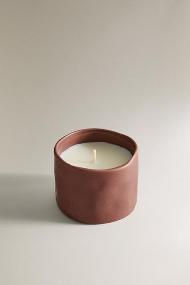 (150 G) FLORAL BEYOND SCENTED CANDLE - Light red by Zara - Image 1