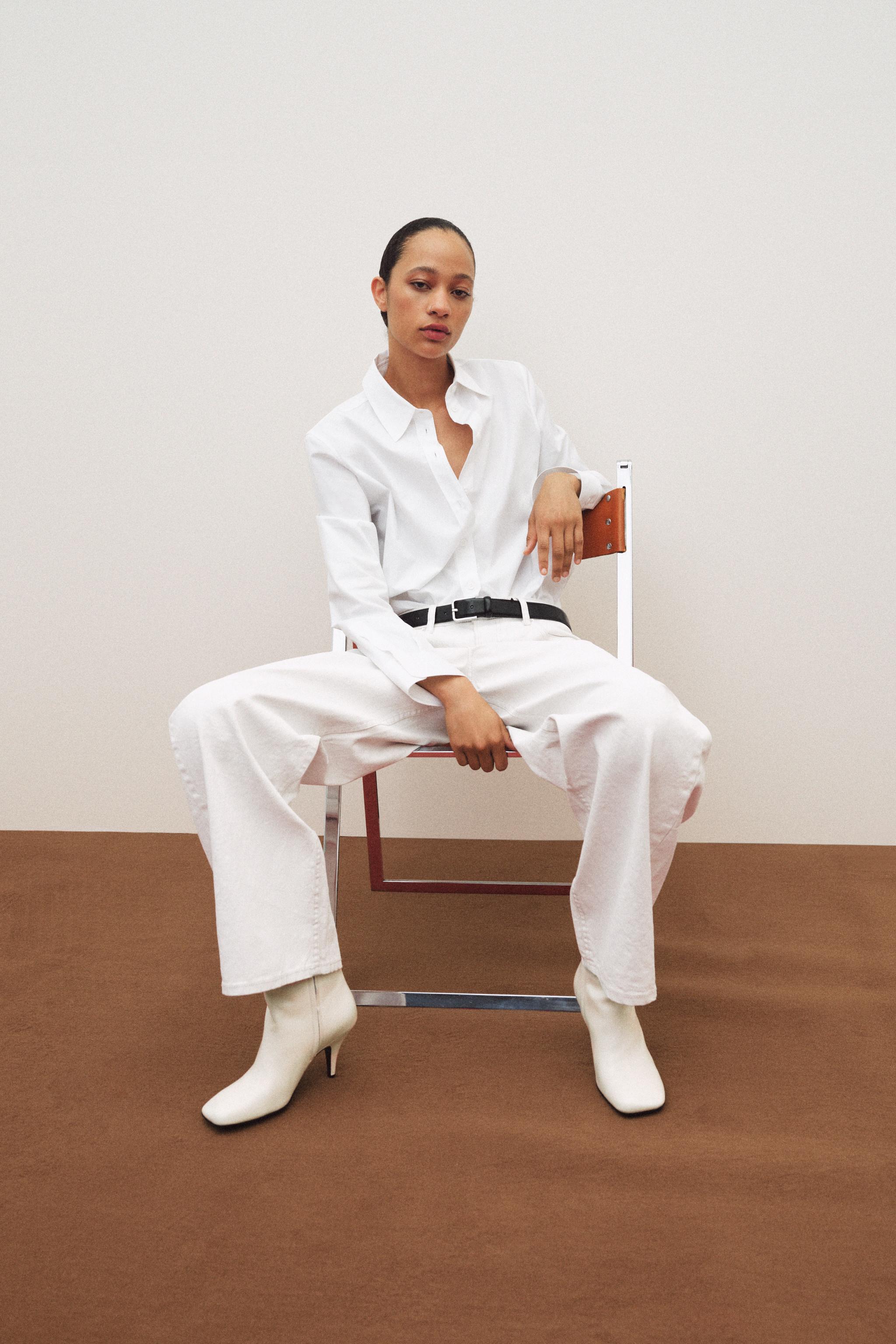 ZARA ワックスフィニッシュ クラックテクスチャジーンズ ZW COLLECTION テーパード ミッドライズ ワックスフィニッシュ
