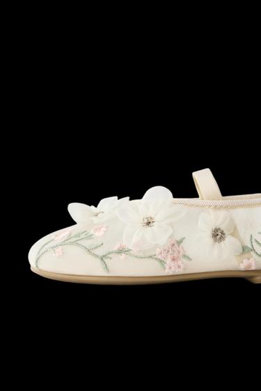 BALLERINA MIT BLUMEN - Gebrochenes Weiß von Zara