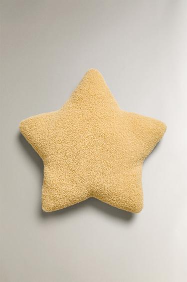 CHILDREN'S LARGE FAUX SHEARLING STAR CUSHION - Lime by Zara - Image 3