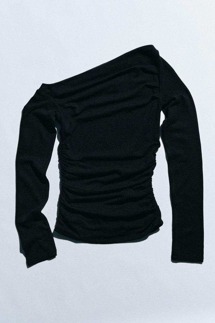 ASYMMETRIC DRAPED TOP