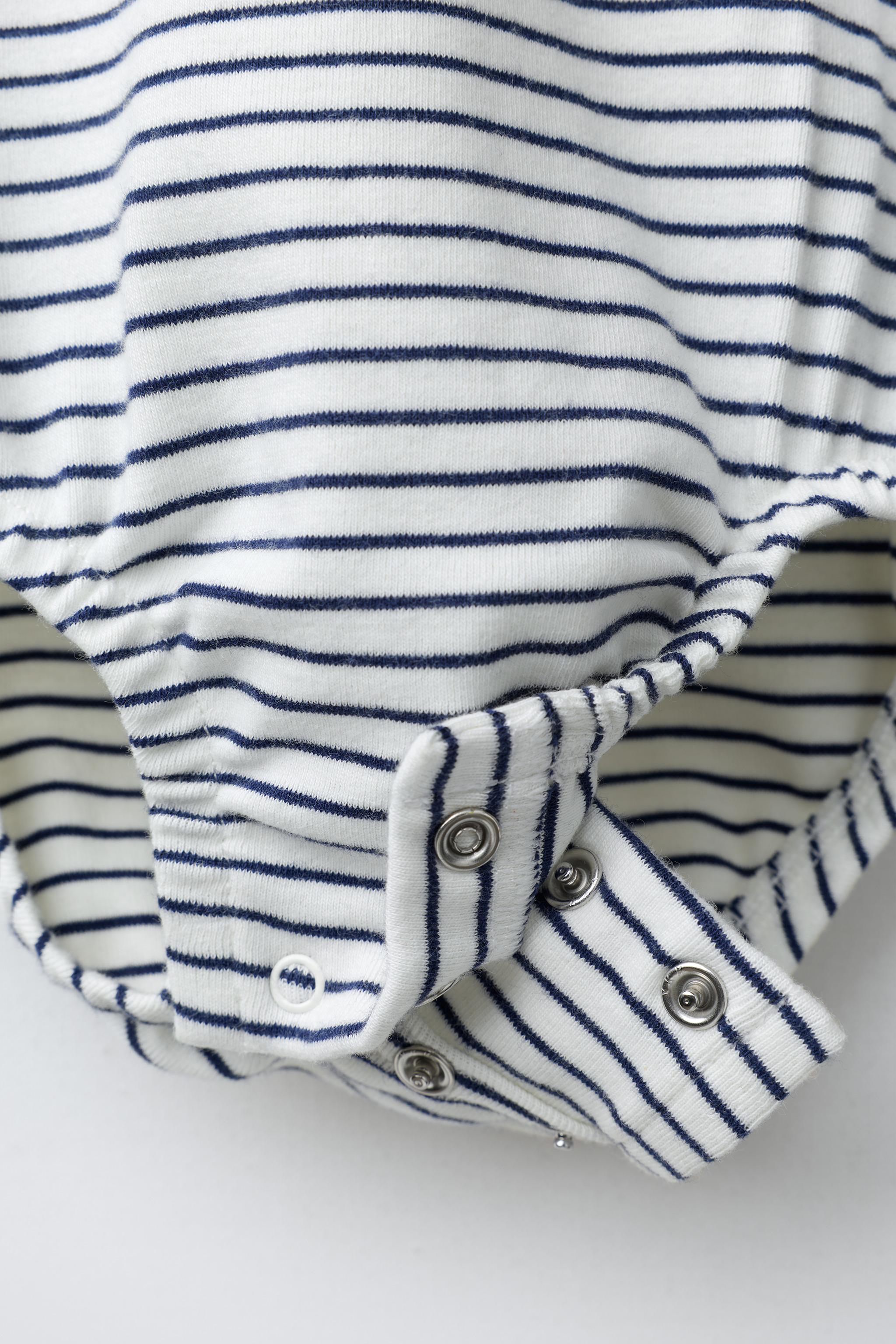 DOG PRINT STRIPED BODYSUIT AND LEGGINGS SET