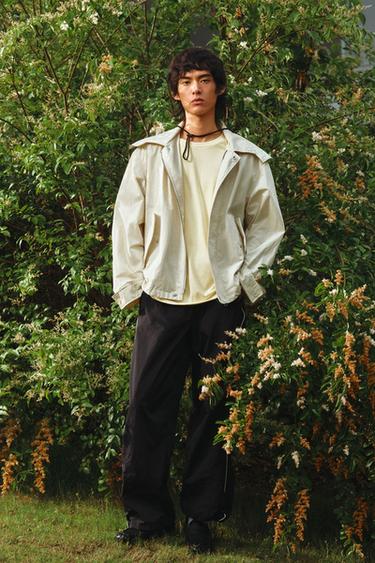 Zara 短版科技布料連帽派克外套 - 裸色