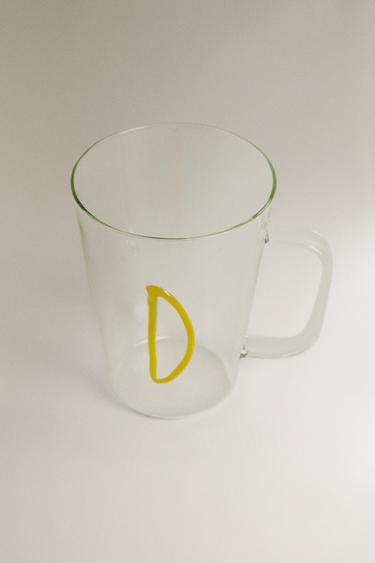 BOROSILICATE MUG WITH INITIAL D - Yellow by Zara - Image 1