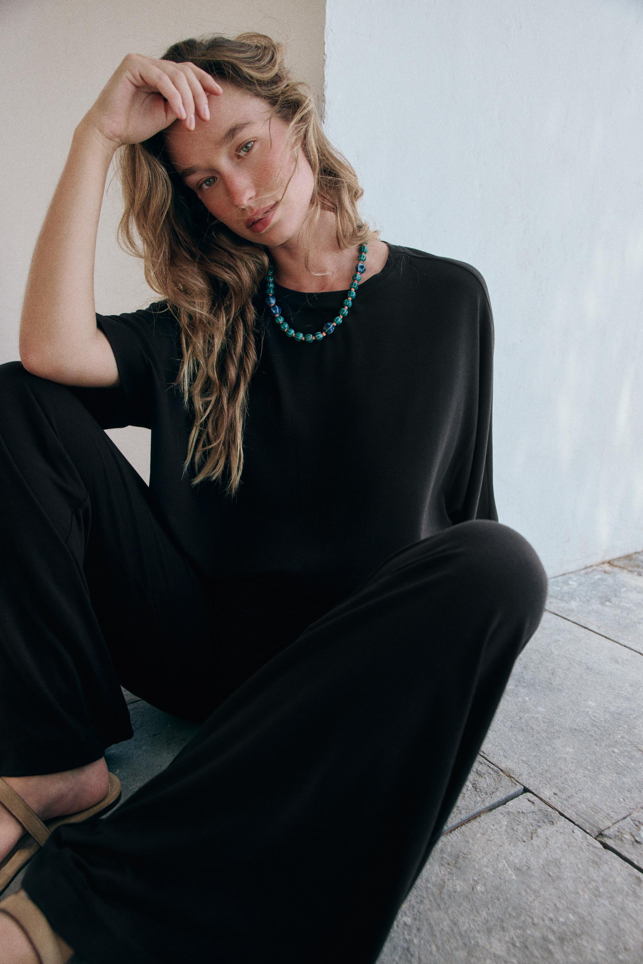 FLOWY PALAZZO PANTS — Black