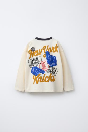 T-SHIRT EN RELIEF KNICKS NBA - Écru de Zara - Image 1