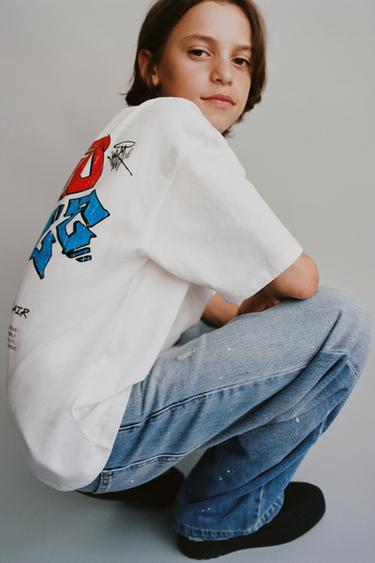 CAMISETA ESTAMPADO GRAFFITI - Blanco de Zara