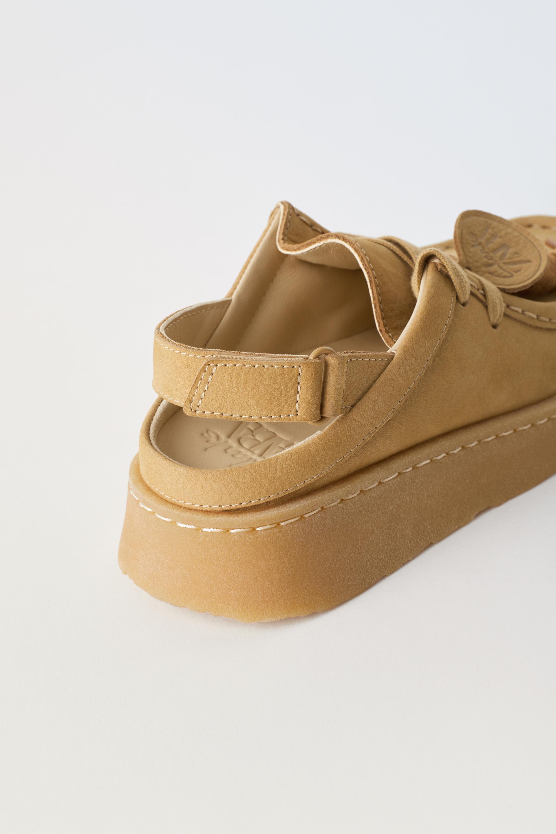OPEN BACK LEATHER SHOES CLARKS® x ZARA - Sandy Brown