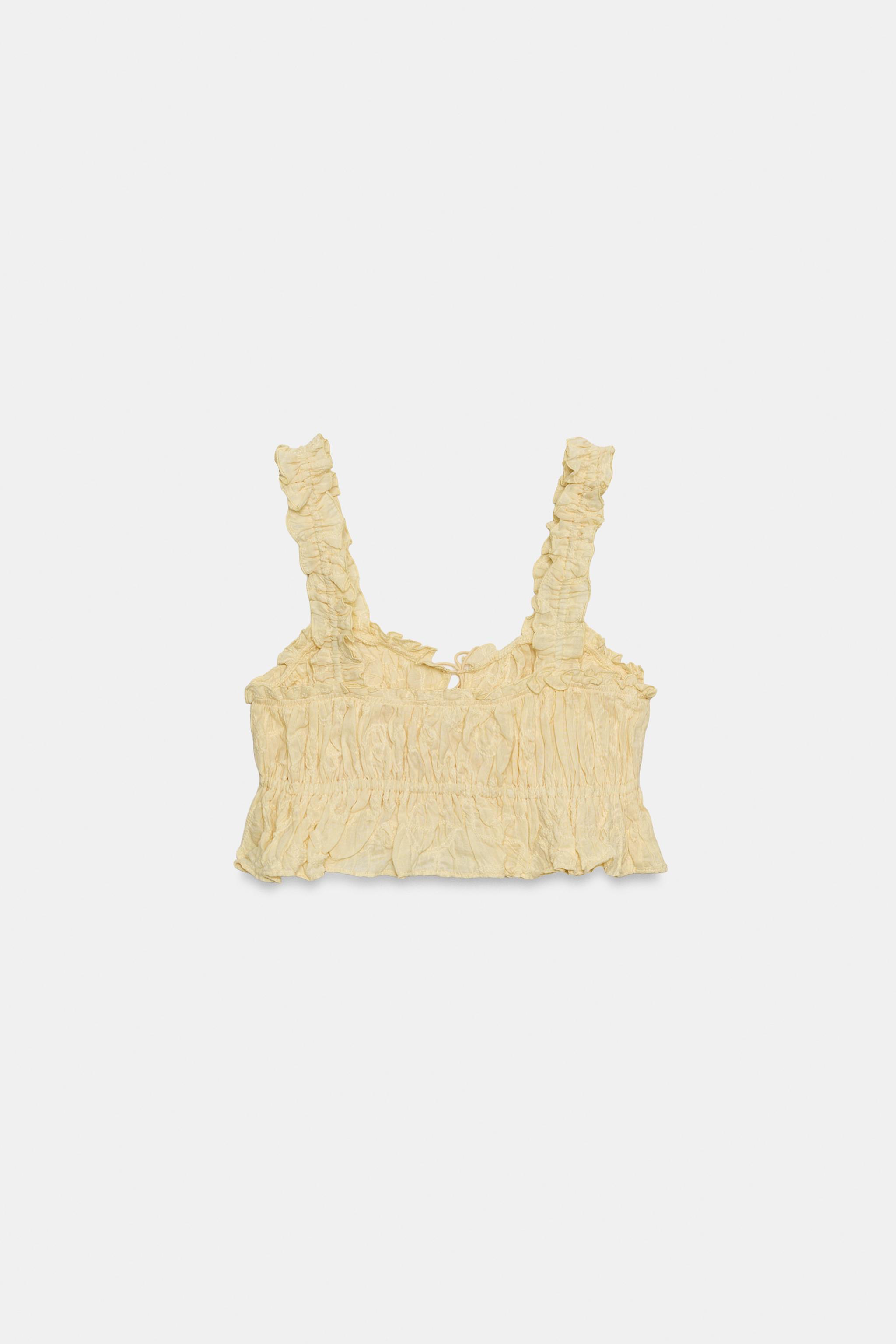 TEXTURED RUFFLE CROP TOP