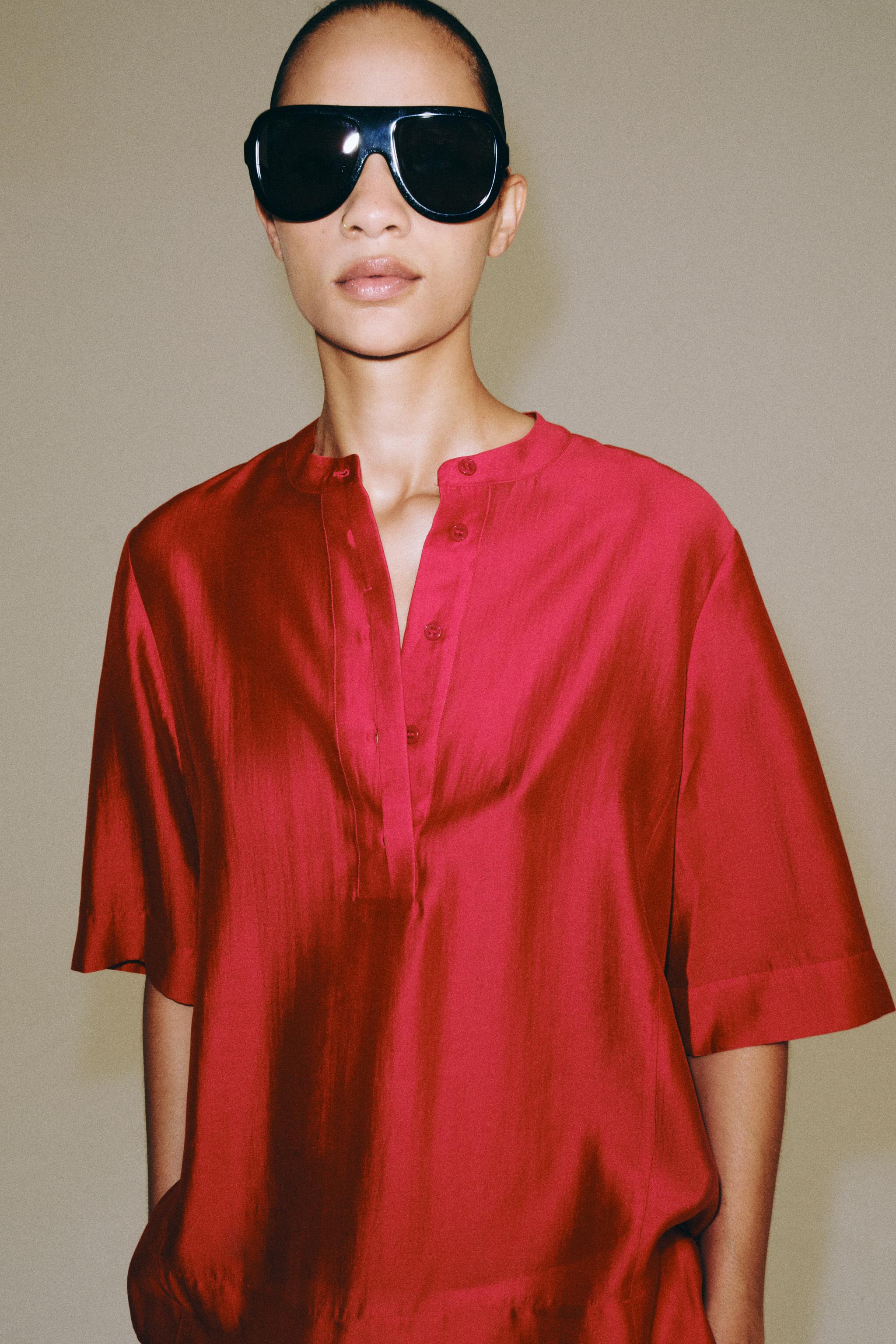 SHORT SLEEVE FLOWY BLOUSE ZW COLLECTION — Red