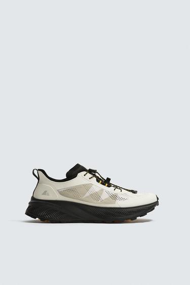 ZAPATILLA DE CORRER TRAIL - Blanco de Zara